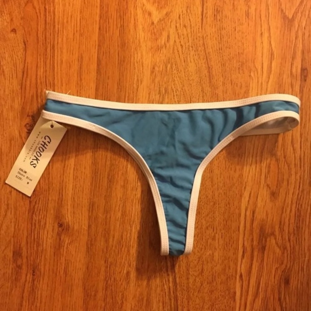 💙 NWT Chooks LA bikini bottoms 💙